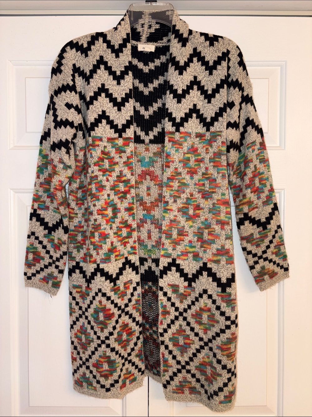 Aztec sweater - Picture 2 of 6